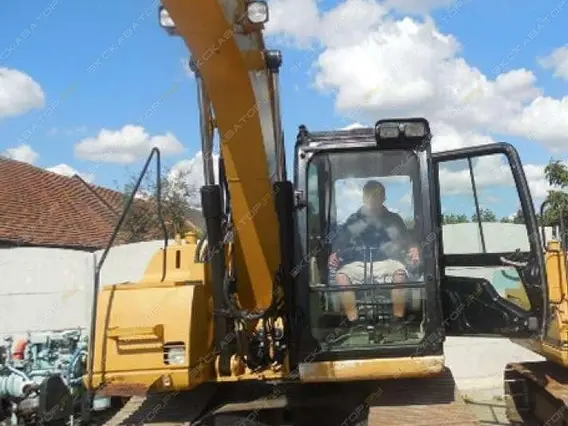 Экскаватор Caterpillar 311C 2007 года б/у