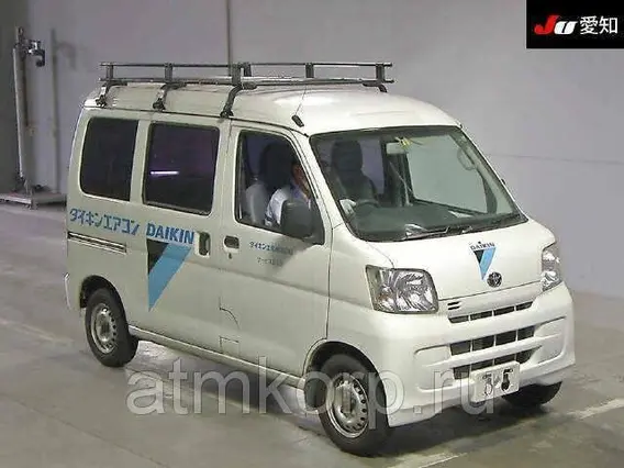 Микроавтобус TOYOTA PIXIS VAN S321M 2012 года б/у