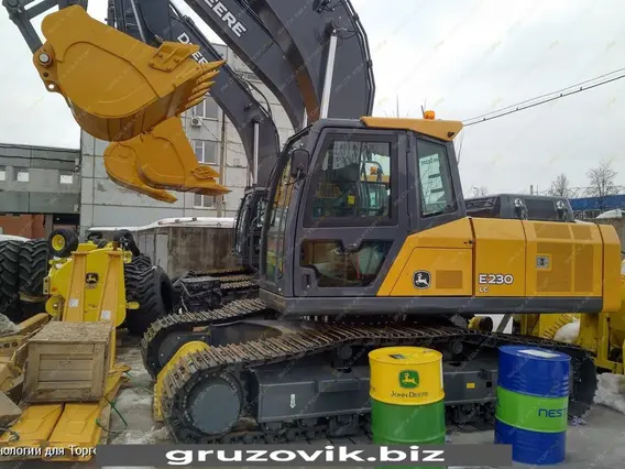 Экскаватор John Deere E230LC 2018 года б/у