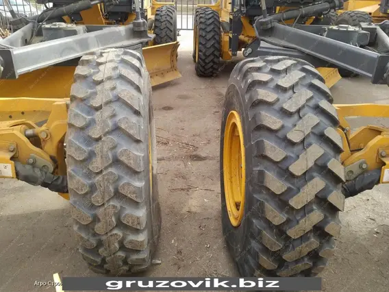Грейдер John Deere 672G Six-Wheel Drive 2018 года б/у фото 6