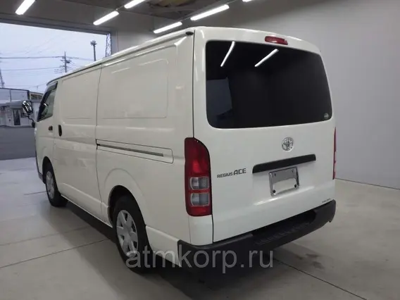 Микроавтобус Toyota REGIUS ACE KDH201V 2012 года б/у фото 2