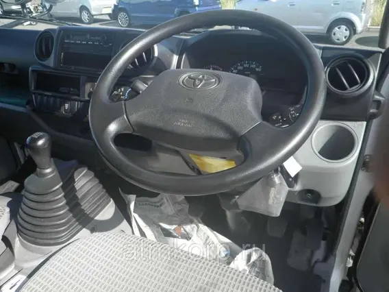 Бортовой TOYOTA TOYOACE XZU655 2012 года б/у фото 8