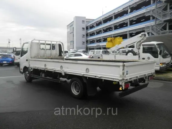 Бортовой Toyota TOYOACE XZU720 2012 года б/у