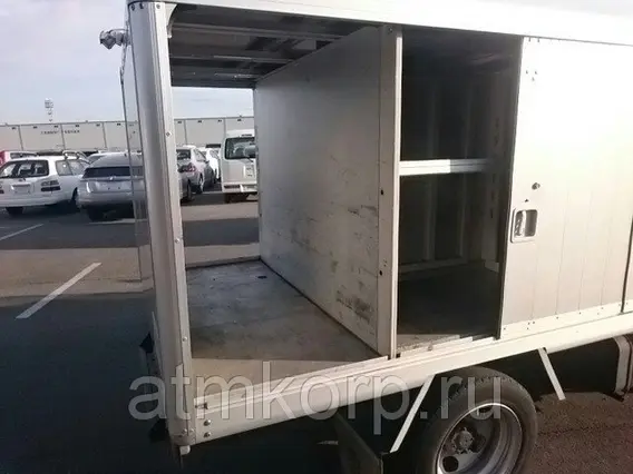 Автофургон Toyota TOYOACE 2011 года б/у фото 6