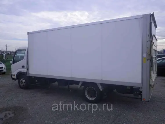 Автофургон Toyota TOYOACE XZU424 2011 года б/у