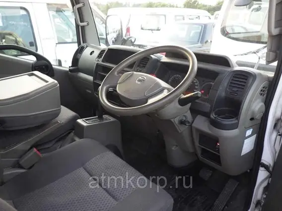 Бортовой Nissan ATLAS SQ2F24 2010 года б/у фото 5