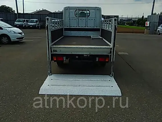 Бортовой NISSAN ATLAS SQ2F24 2011 года б/у фото 7
