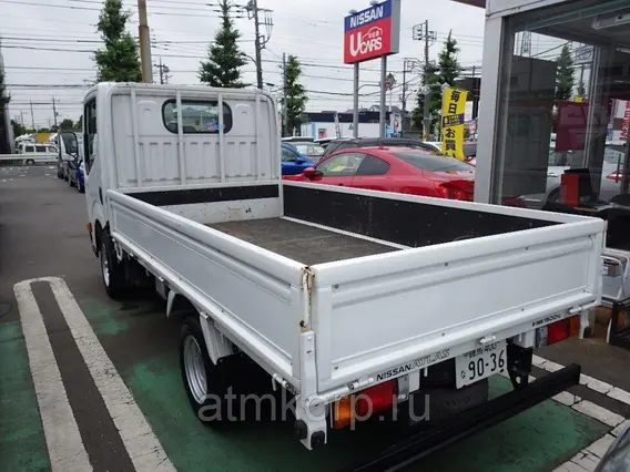 Бортовой Nissan ATLAS SZ2F24 2011 года б/у фото 2