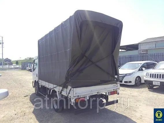 Тентованный грузовик Nissan ATLAS SZ2F24 2010 года б/у фото 3