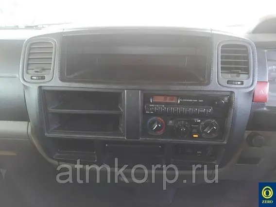 Тентованный грузовик Nissan ATLAS SZ2F24 2010 года б/у фото 6