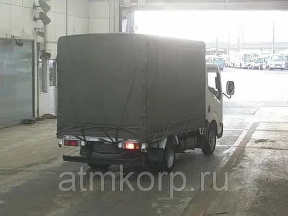 Тентованный грузовик Nissan ATLAS SZ2F24 2011 года б/у фото 2