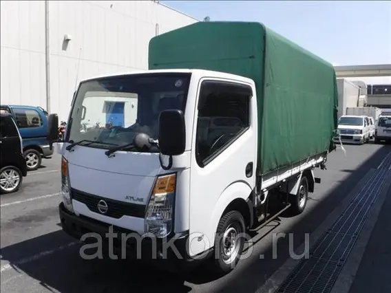Тентованный грузовик Nissan ATLAS SZ5F24 2010 года б/у фото 2