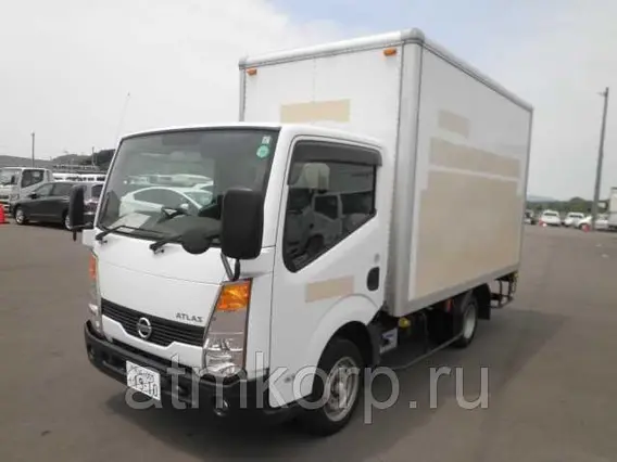 Автофургон Nissan ATLAS SZ2F24 2010 года б/у