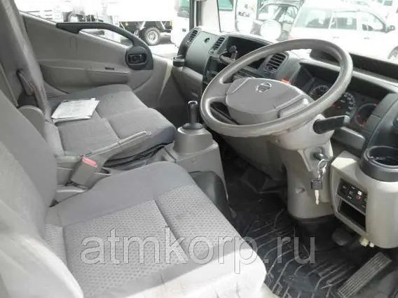 Автофургон Nissan ATLAS SZ2F24 2010 года б/у фото 4