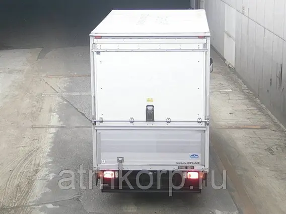 Автофургон Nissan ATLAS SZ2F24 2010 года б/у фото 3