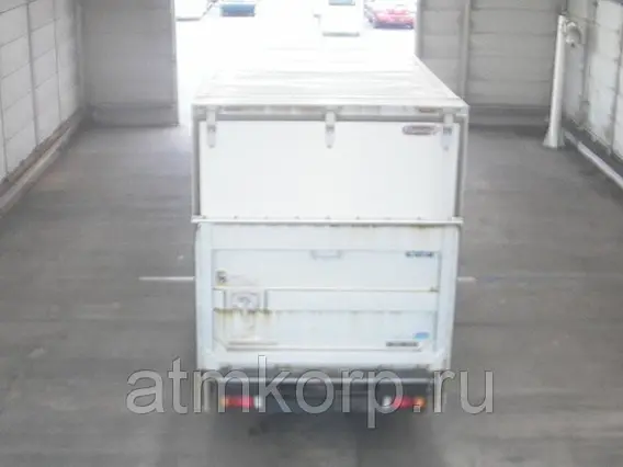 Автофургон NISSAN ATLAS TZ2F24 2011 года б/у фото 3