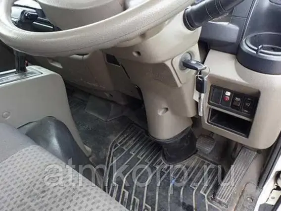 Автофургон NISSAN ATLAS SQ2F24 2010 года б/у фото 4