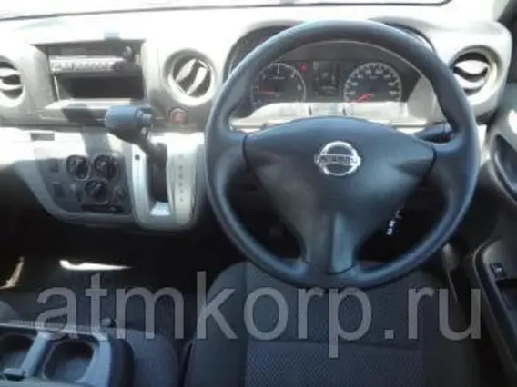 Микроавтобус Nissan CARAVAN NV350 CW4E26 2013 года б/у фото 3