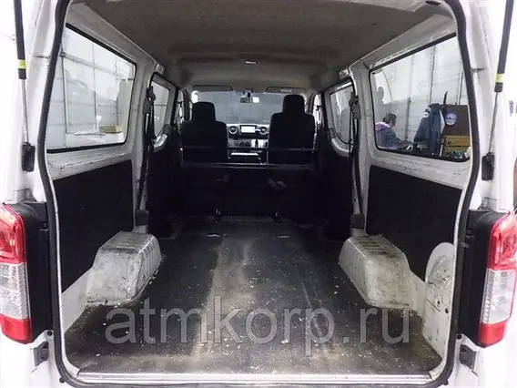 Микроавтобус Nissan CARAVAN NV350 VR2E26 2012 года б/у фото 5