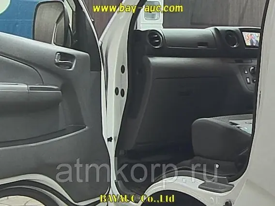 Микроавтобус Nissan CARAVAN NV350 VR2E26 2014 года новый фото 6