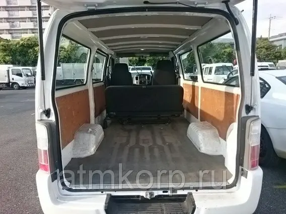 Микроавтобус Nissan CARAVAN VRE25 2010 года б/у фото 6