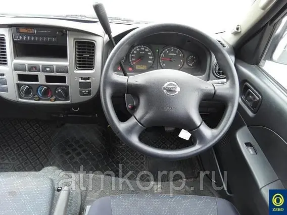 Микроавтобус Nissan CARAVAN VRE25 2011 года б/у фото 5