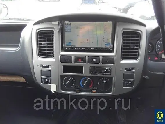 Микроавтобус Nissan CARAVAN VRE25 2012 года б/у фото 6