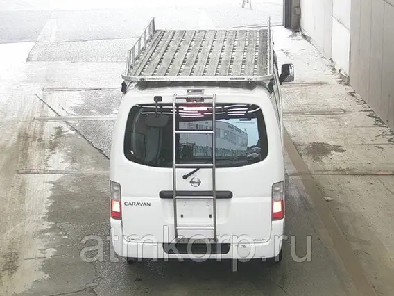 Микроавтобус Nissan CARAVAN VWE25 2010 года б/у