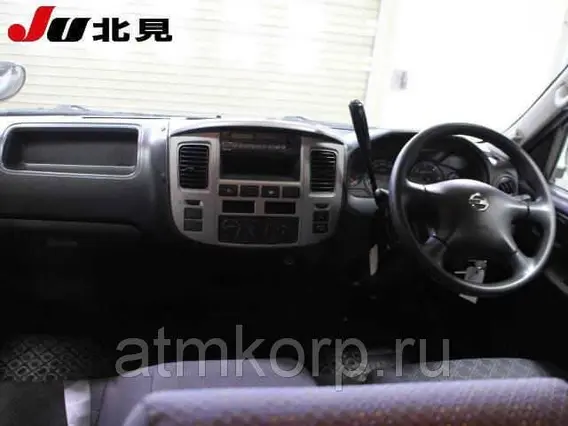 Микроавтобус Nissan CARAVAN VWME25 2010 года б/у фото 3