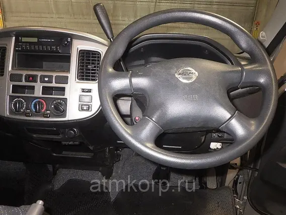 Микроавтобус Nissan CARAVAN CSGE25 2010 года б/у фото 5