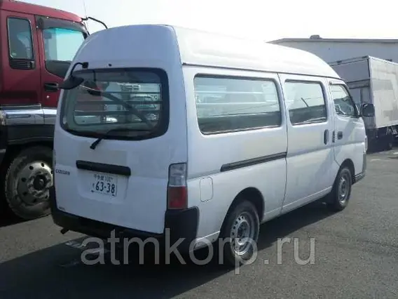 Микроавтобус Nissan CARAVAN CSGE25 2010 года б/у