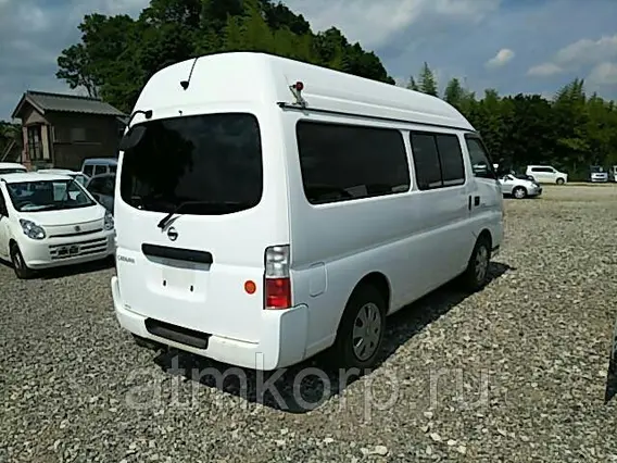 Микроавтобус NISSAN CARAVAN CSGE25 2010 года б/у фото 3