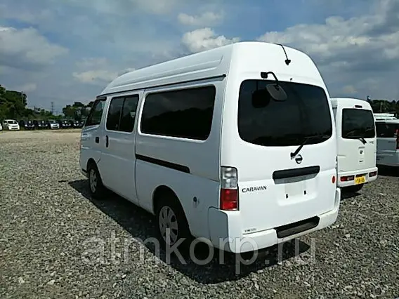 Микроавтобус NISSAN CARAVAN CSGE25 2010 года б/у фото 5