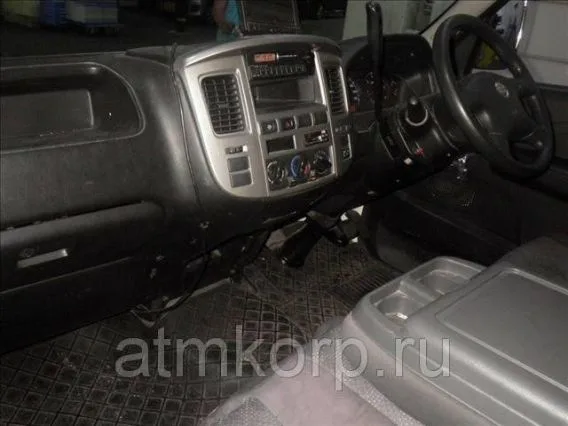 Микроавтобус Nissan CARAVAN CWGE25 2010 года б/у фото 5