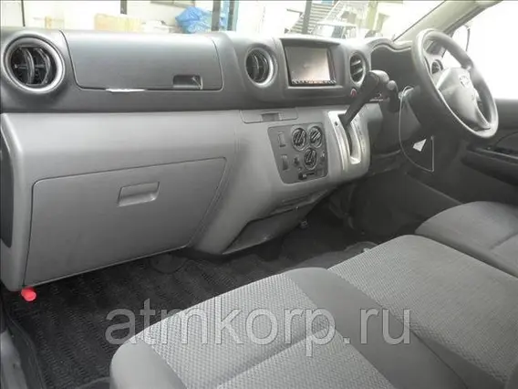 Микроавтобус Nissan CARAVAN VR2E26 2012 года б/у фото 5