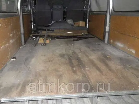 Микроавтобус Nissan CARAVAN VRE25 2011 года б/у фото 3
