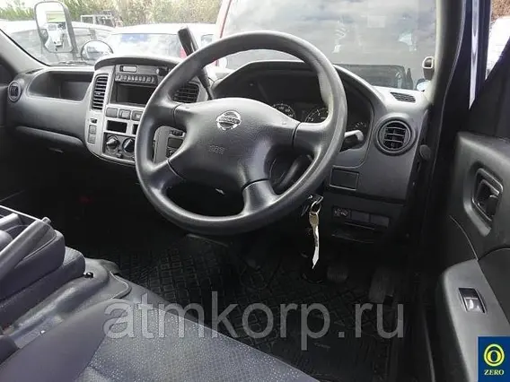 Микроавтобус Nissan CARAVAN VRE25 2010 года б/у фото 5