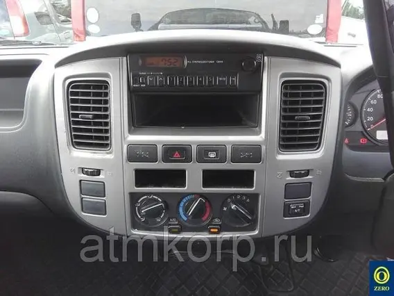 Микроавтобус Nissan CARAVAN VRE25 2010 года б/у фото 6