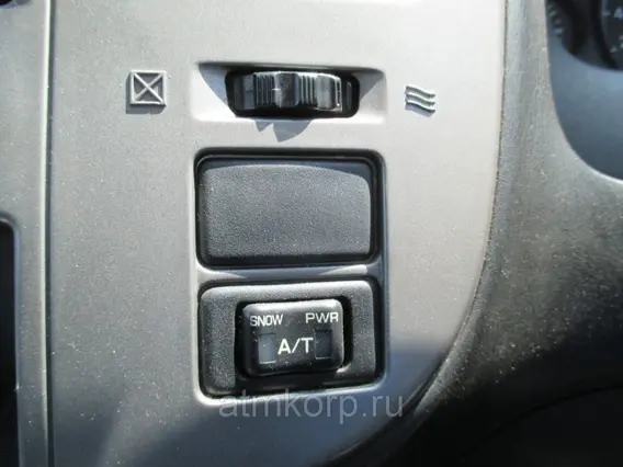 Микроавтобус Nissan CARAVAN VRE25 2011 года б/у фото 6