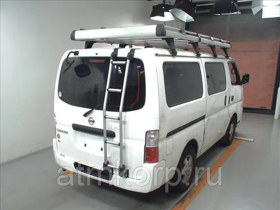 Микроавтобус Nissan CARAVAN VWE25 2011 года б/у