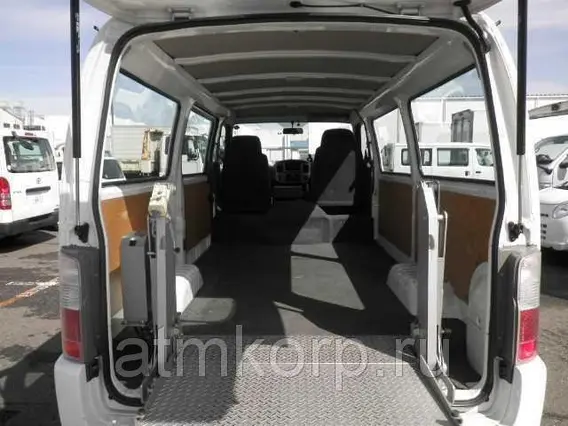 Микроавтобус Nissan CARAVAN VWE25 2012 года б/у фото 4