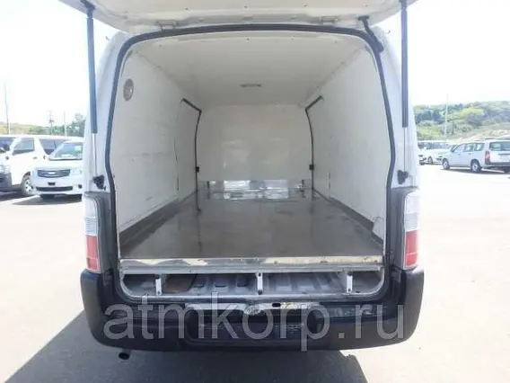 Автофургон Nissan CARAVAN VRE25 2010 года б/у