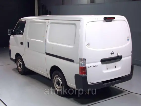 Автофургон Nissan CARAVAN VRE25 2012 года б/у фото 2
