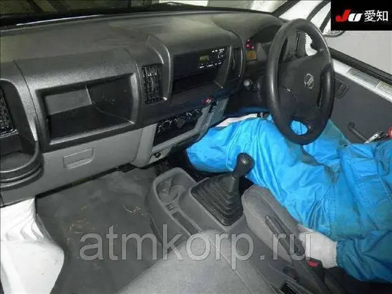Бортовой Nissan CLIPPER U72T 2011 года б/у фото 3