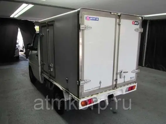 Тентованный грузовик Nissan CLIPPER U71T 2010 года б/у фото 2