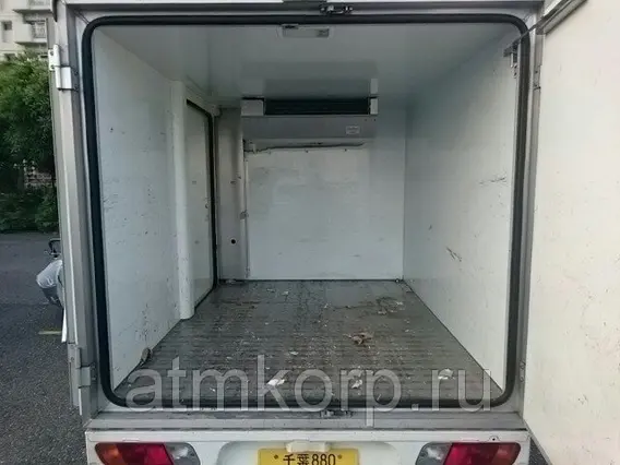 Рефрижератор Nissan CLIPPER U71T 2012 года б/у