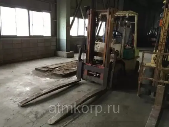Вилочный погрузчик Nissan EF02 2018 года б/у