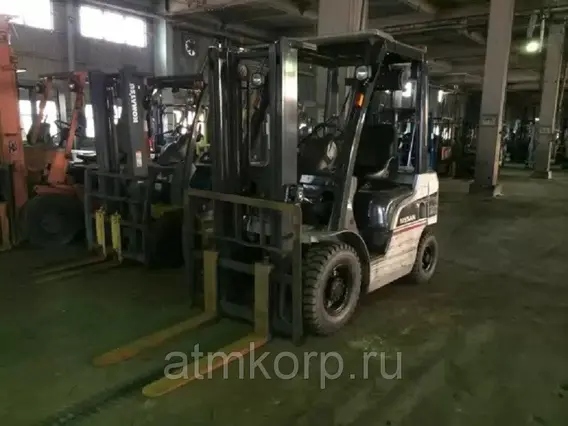 Вилочный погрузчик Nissan KDN-Y1F2 2013 года б/у
