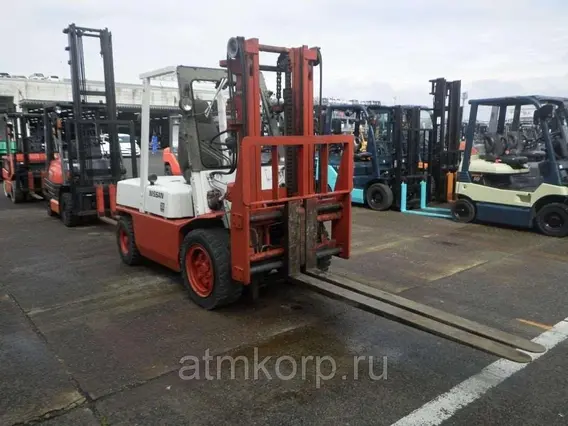 Вилочный погрузчик Nissan EGF02M30 2018 года б/у