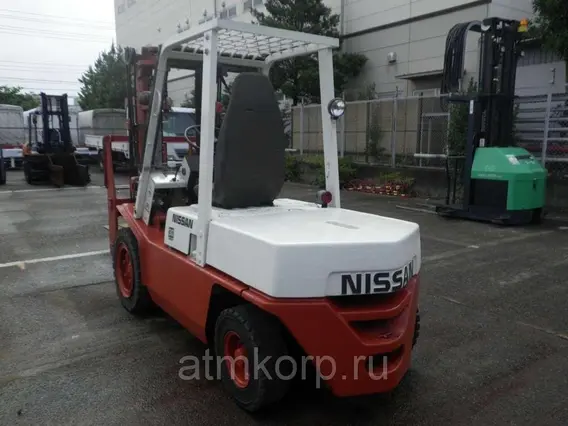 Вилочный погрузчик Nissan EGF02M30 2018 года б/у фото 2
